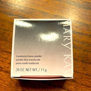 Mary Kay translucent powder